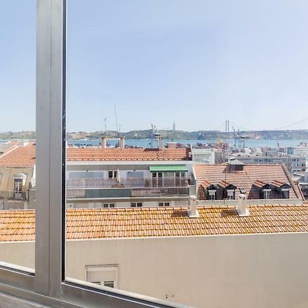Апартаменты Ola Lisbon - Lapa With Panoramic View II Экстерьер фото