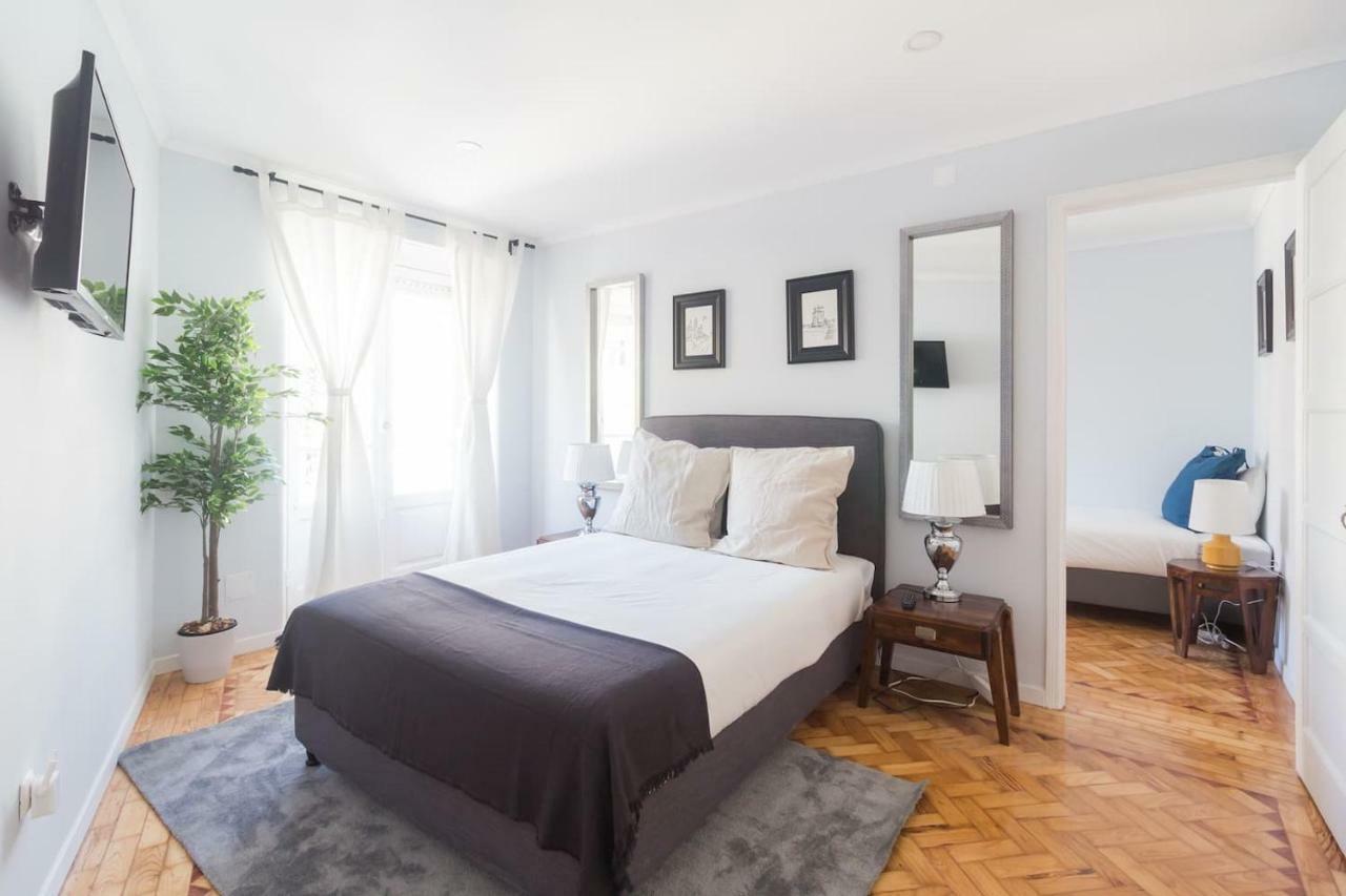 Апартаменты Ola Lisbon - Lapa With Panoramic View II Экстерьер фото